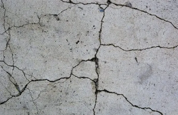 покрытие бетона трещинами из-за мороза