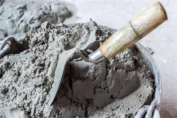 Цемент – основа этого уникального вида штукатурки