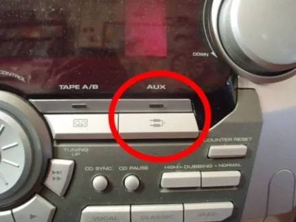 Aux