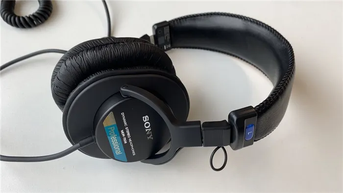 Мониторные наушники Sony MDR-7506