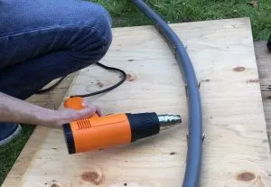 Выпрямление ПНД трубы из бухты